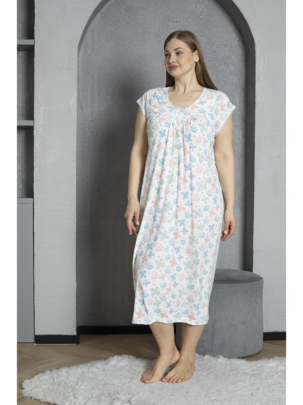 Turkuaz Yakası Düğmeli Kısa Kol Pamuklu Penye Büyük Beden Anne Geceliği 295-1