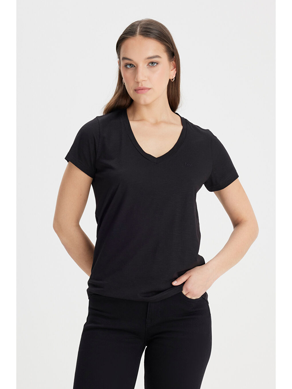 Siyah Regular Fit Rahat Kesim V Yaka Tişört