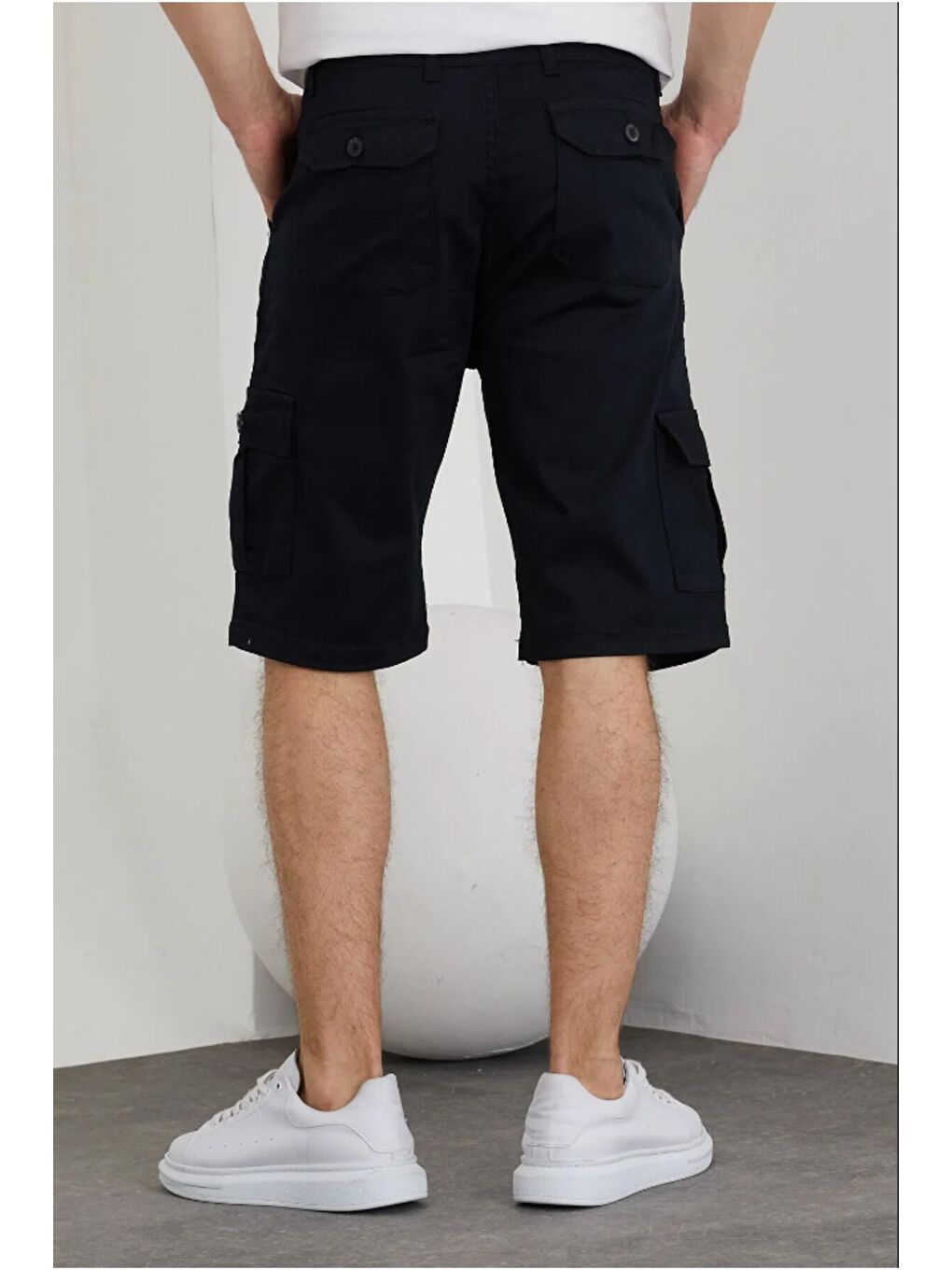 Erkek Lacivert Beli Lastikli Cepli Bermuda Şort-2