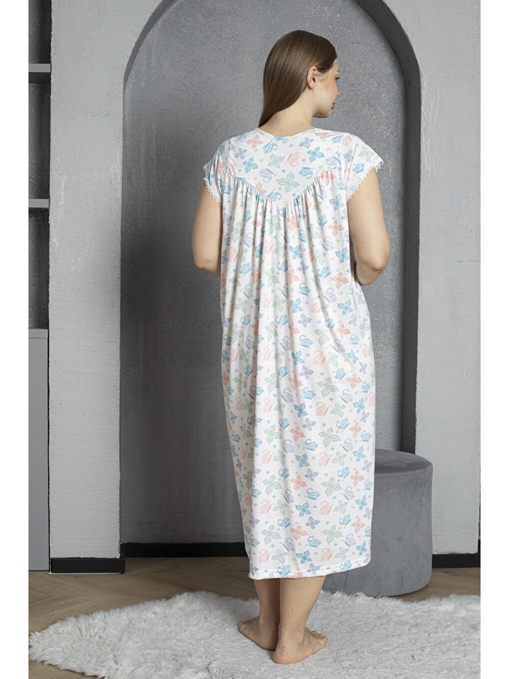 Turkuaz Yakası Düğmeli Kısa Kol Pamuklu Penye Büyük Beden Anne Geceliği 295-4