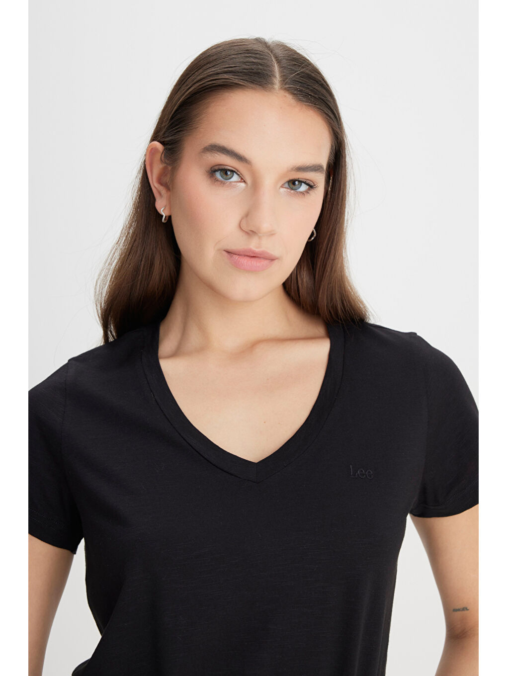 Siyah Regular Fit Rahat Kesim V Yaka Tişört-1