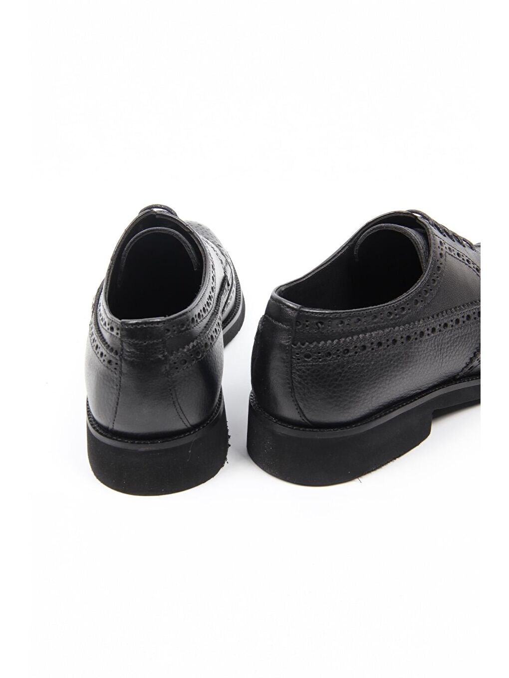 Siyah Deri Klasik Erkek Ayakkabı Brogue Detaylı Bağcıklı Model-3