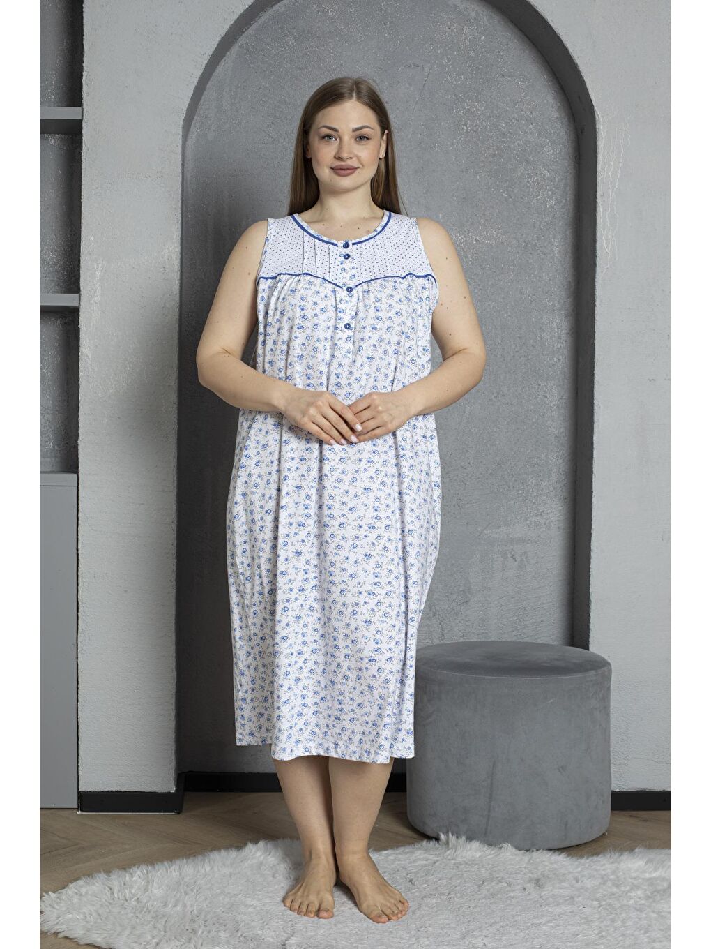 Mavi Sıfır Kol Düğmeli Yaka %100 Pamuklu Penye Büyük Beden Anne Geceliği 545-1