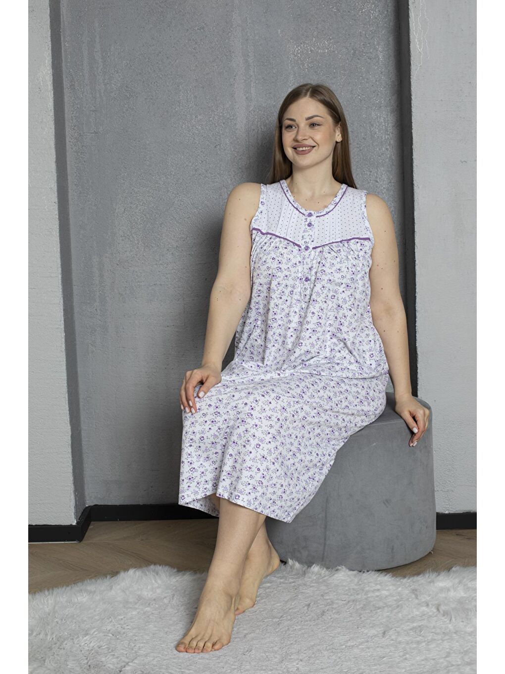 Lila Sıfır Kol Düğmeli Yaka %100 Pamuklu Penye Büyük Beden Anne Geceliği 545-5