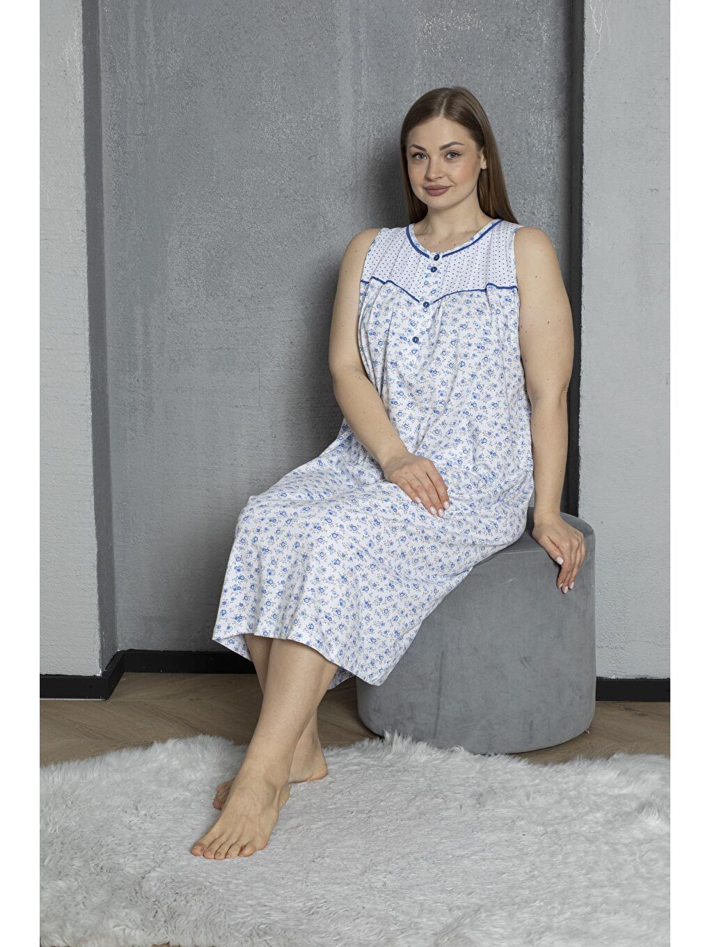 Mavi Sıfır Kol Düğmeli Yaka %100 Pamuklu Penye Büyük Beden Anne Geceliği 545-5