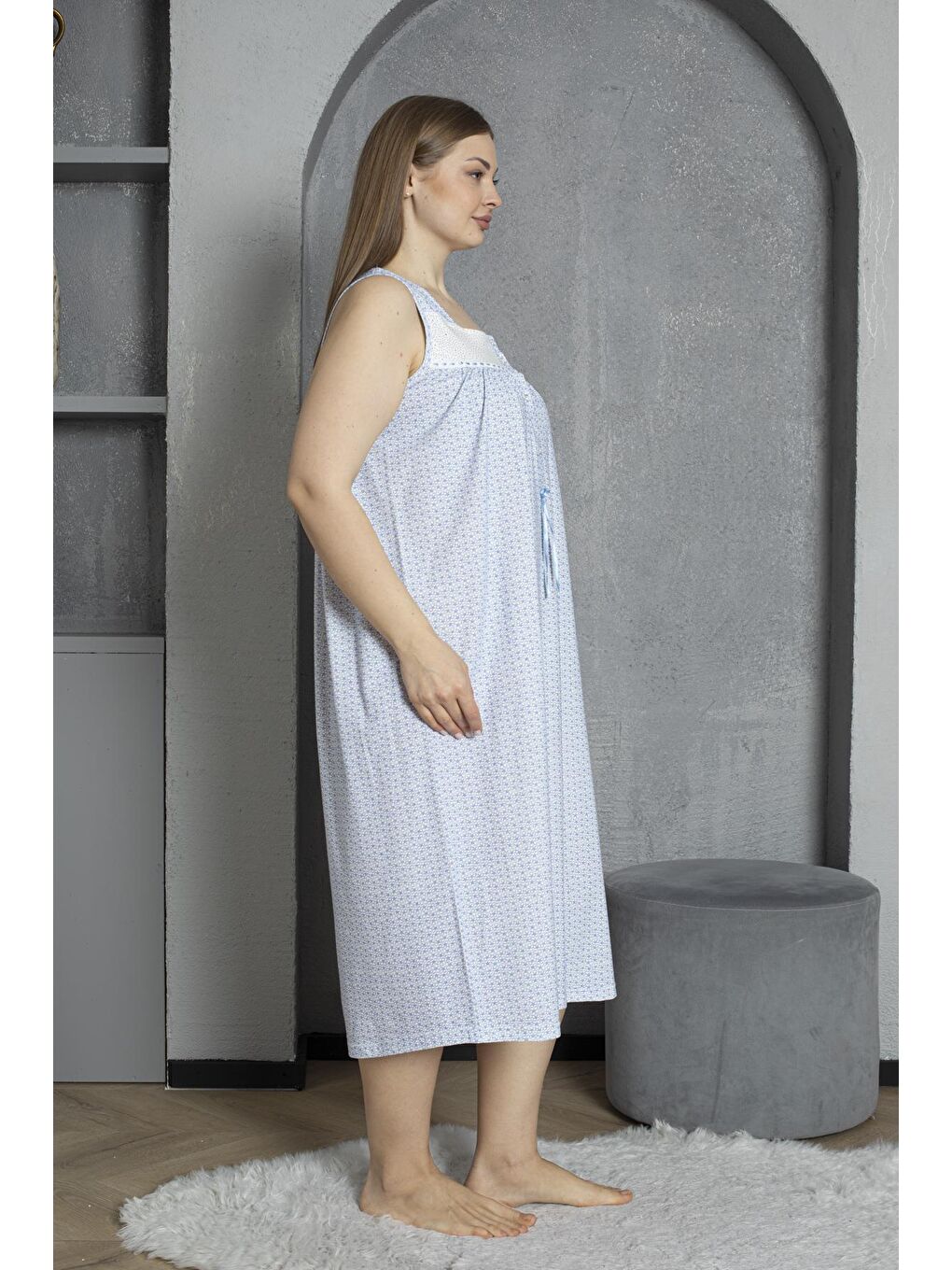 Mavi Düğmeli Yaka Sıfır Kol %100 Pamuklu Penye Büyük Beden Anne Geceliği 526-3