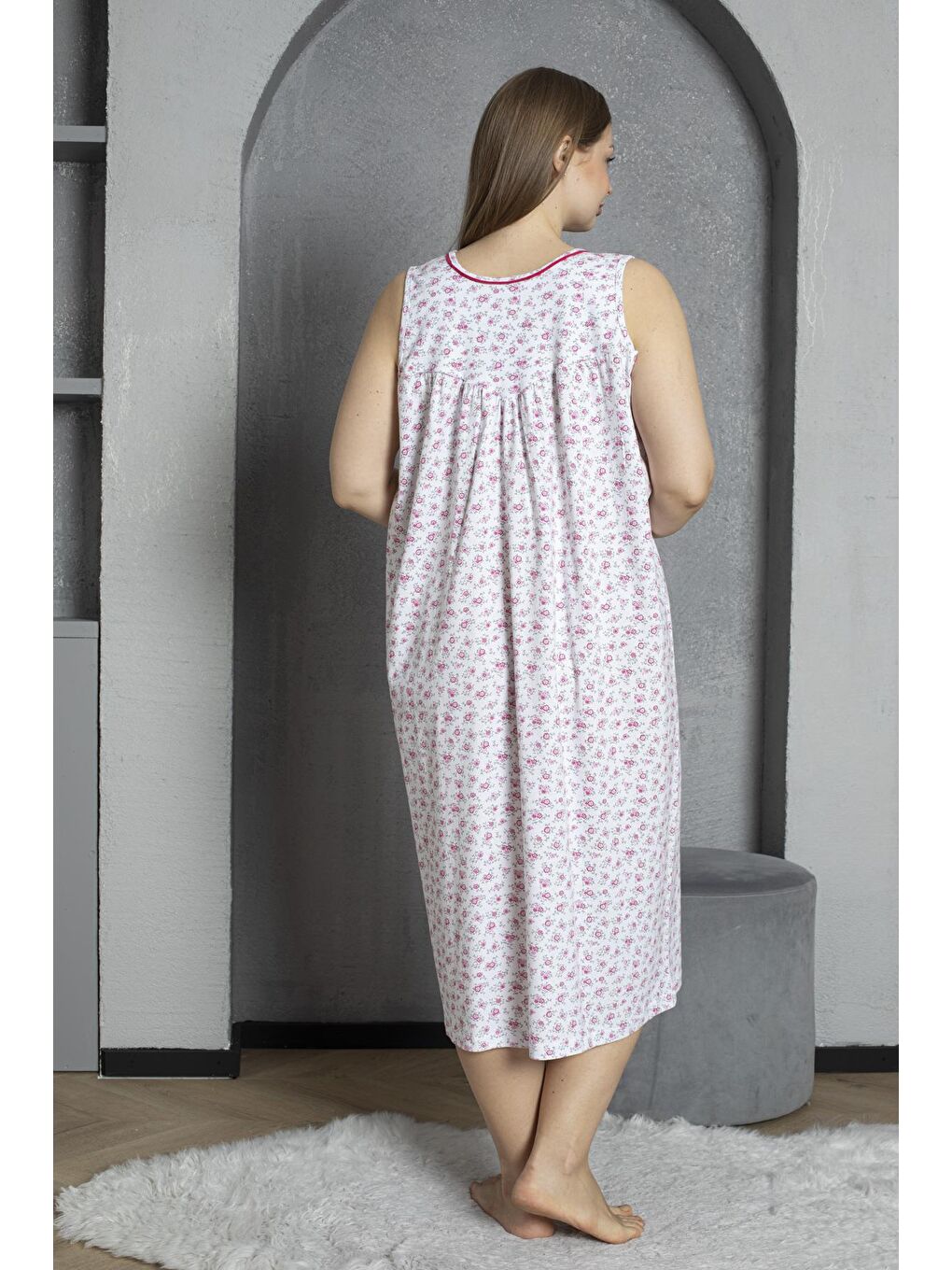 Fuşya Sıfır Kol Düğmeli Yaka %100 Pamuklu Penye Büyük Beden Anne Geceliği 545-4