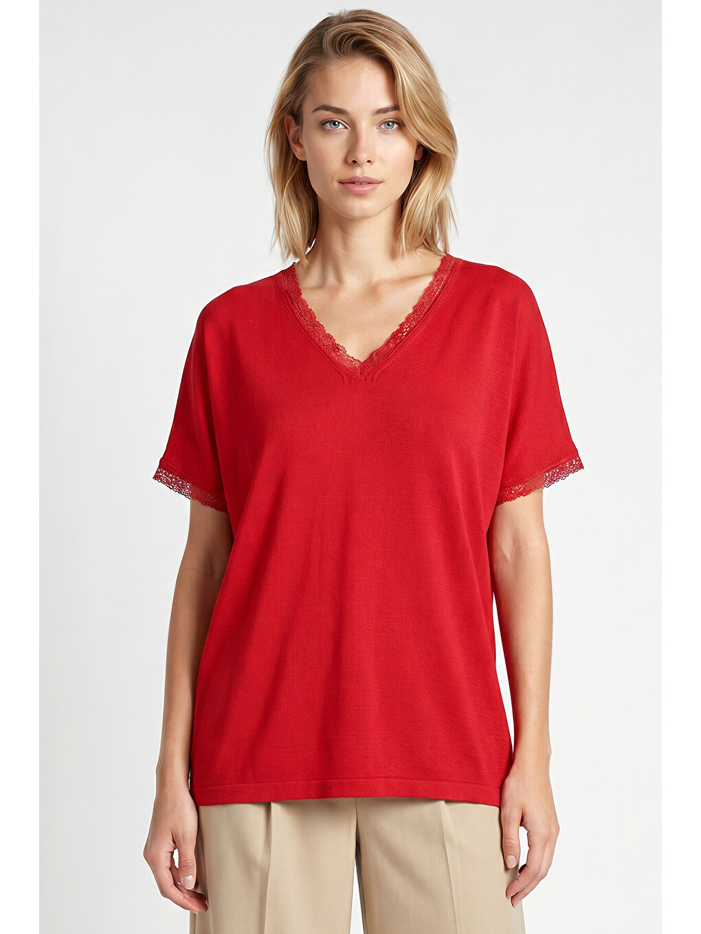 Kırmızı Dantelli Oversize Mevsimlik Triko Bluz KIRMIZI LYY0145-1