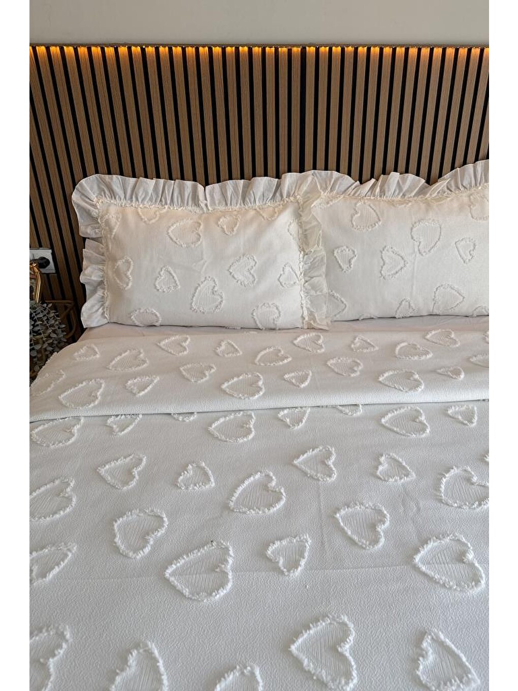Ekru Ruffle Pure Love 3 Parça Çift Kişilik Pike Takımı Krem-2