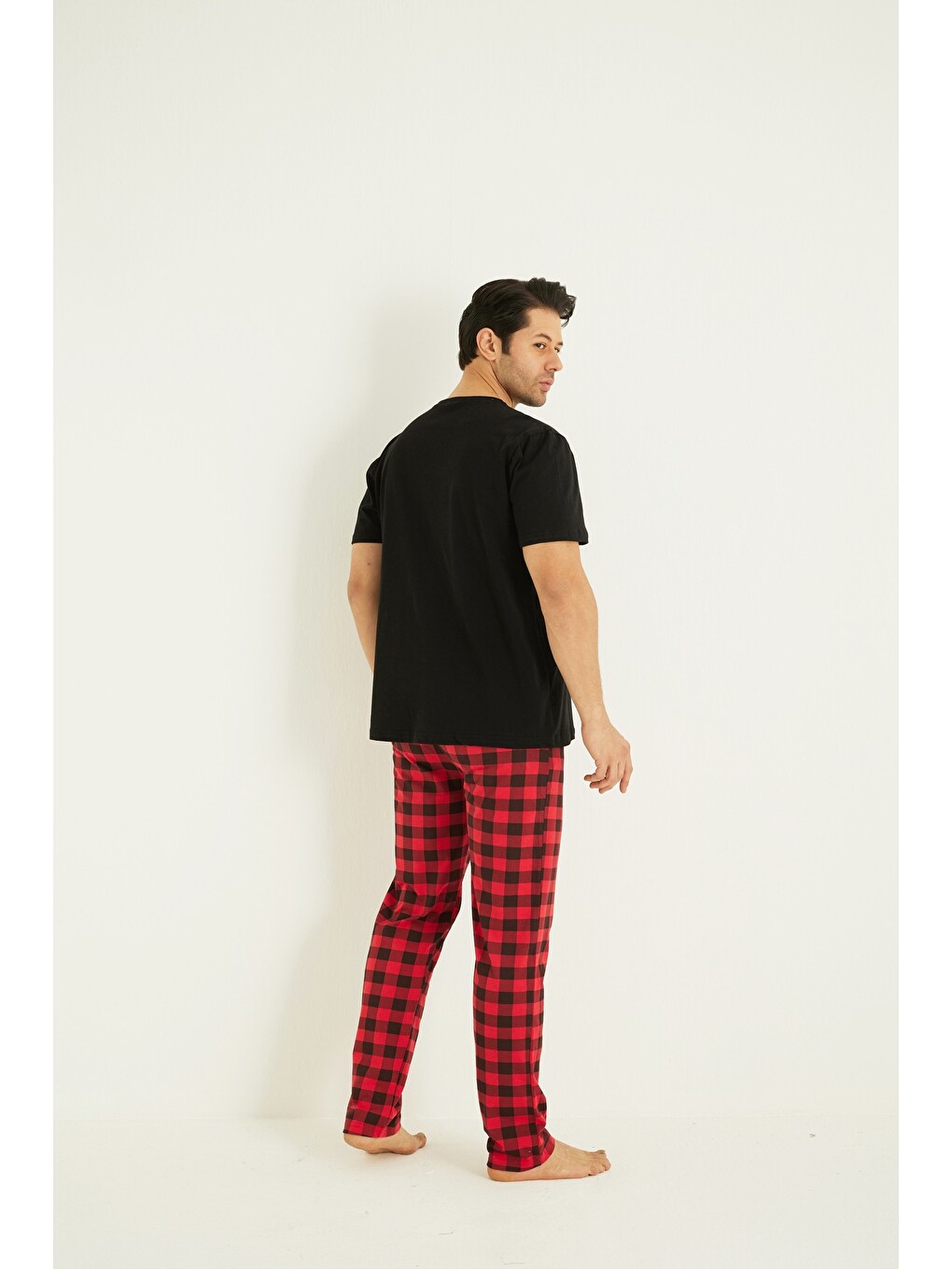 Siyah Pamuklu Bisiklet Yaka Kısa Kollu Örme Pijama Takım-2