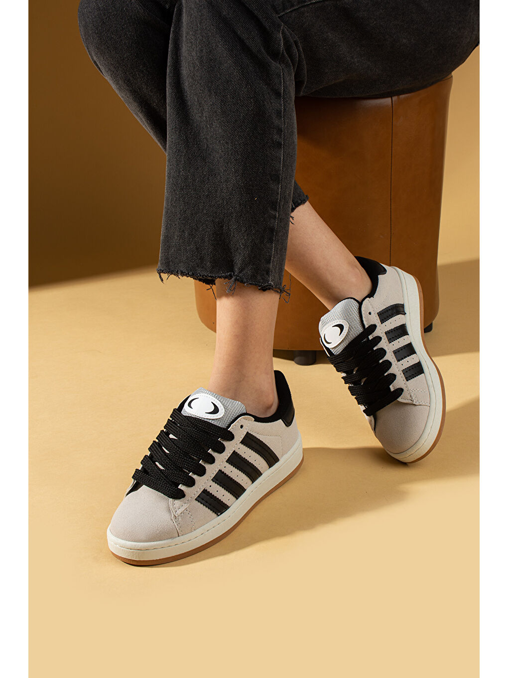 Bej Kalın Bağcıklı Şerit Detaylı Rahat Taban Kadın Sneakers 001-3458-25Siyah-1