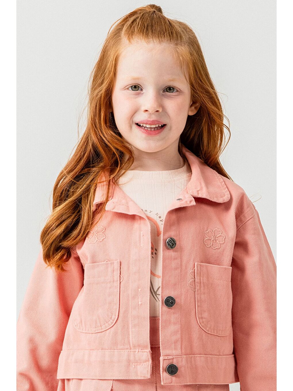 Pembe Somon Papatya Nakışlı Ceketli Kız Çocuk Jean Ceketli 3lü Takım 23433-1