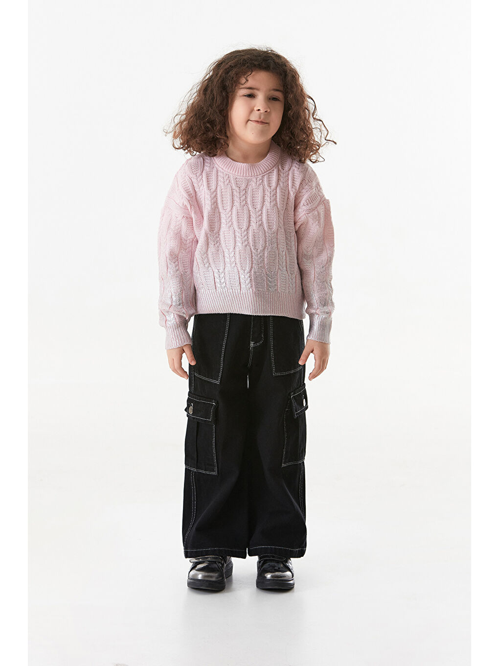 Siyah Kontrast Dikişli Kargo Cepli Kız Çocuk Pantolon-4
