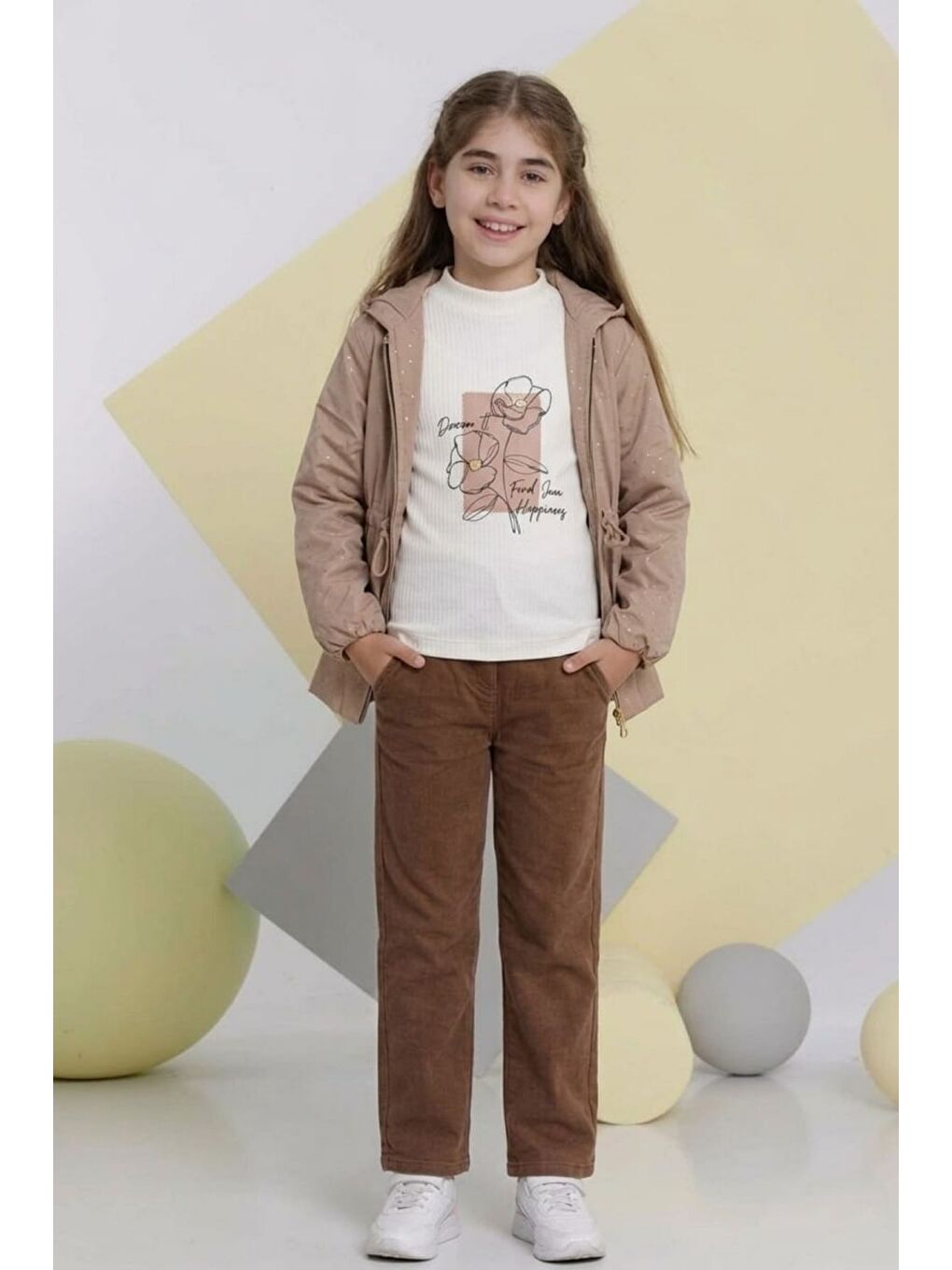 Bej Kız Çocuk Nova Kumaş Taşlı Trençkot ,Penye, Keten Pantolonlu Alt Üst Takım TKM1011-1