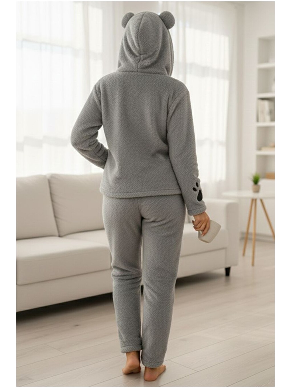Gri Kapüşonlu Nakışlı Wellsoft Kışlık Örme Pijama Takım-2