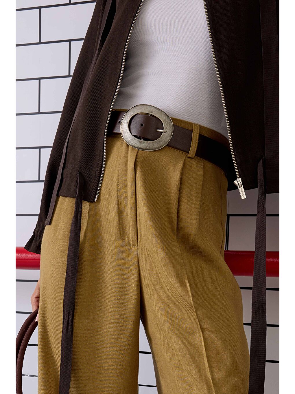 Kahverengi Metal Halka Tokalı Kemer Acı Kahve