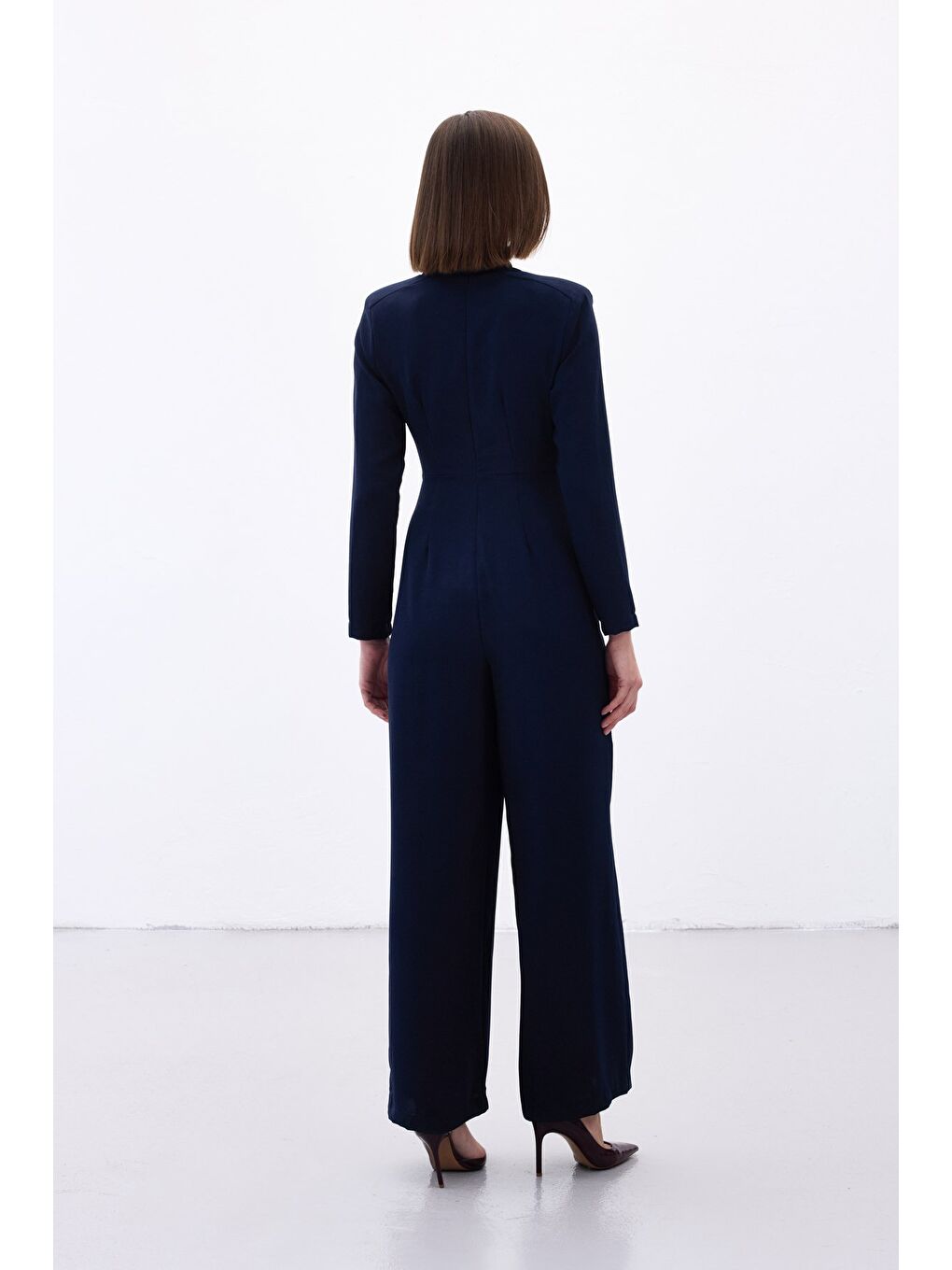 Fiyonk Aksesuarlı Krep Tulum - Lacivert-7