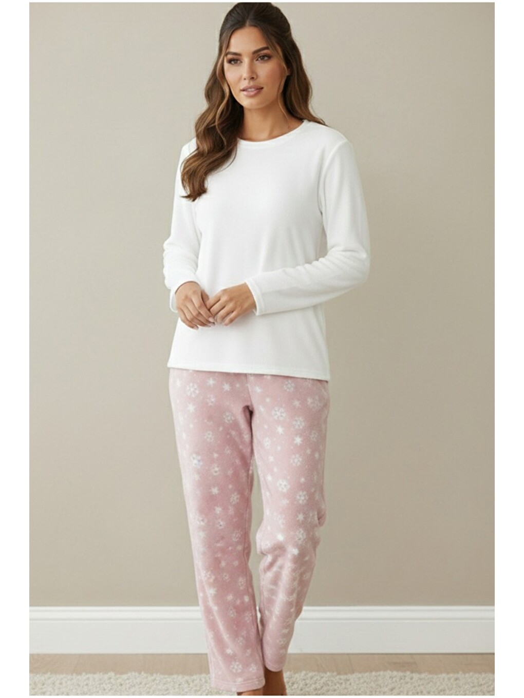 Beyaz Polar Kışlık Örme Pijama Takım-1