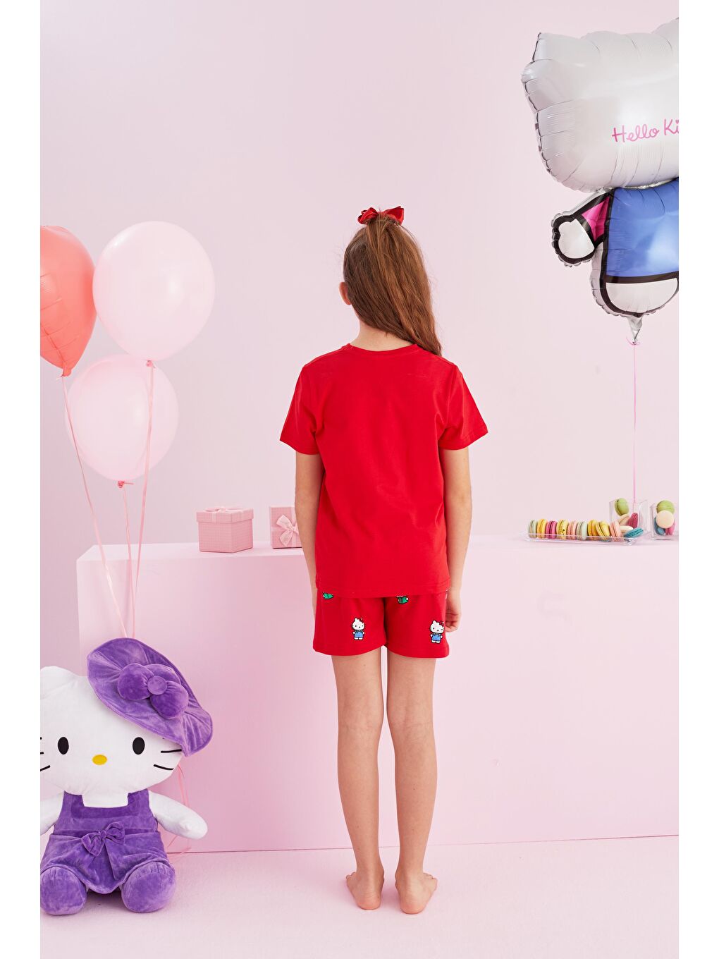 SİYAH İNCİ Kırmızı Hello Kitty Lisanslı %100 Pamuk Kırmızı Çok Renkli Bisklet Yaka Şort Pijama Takım - 1