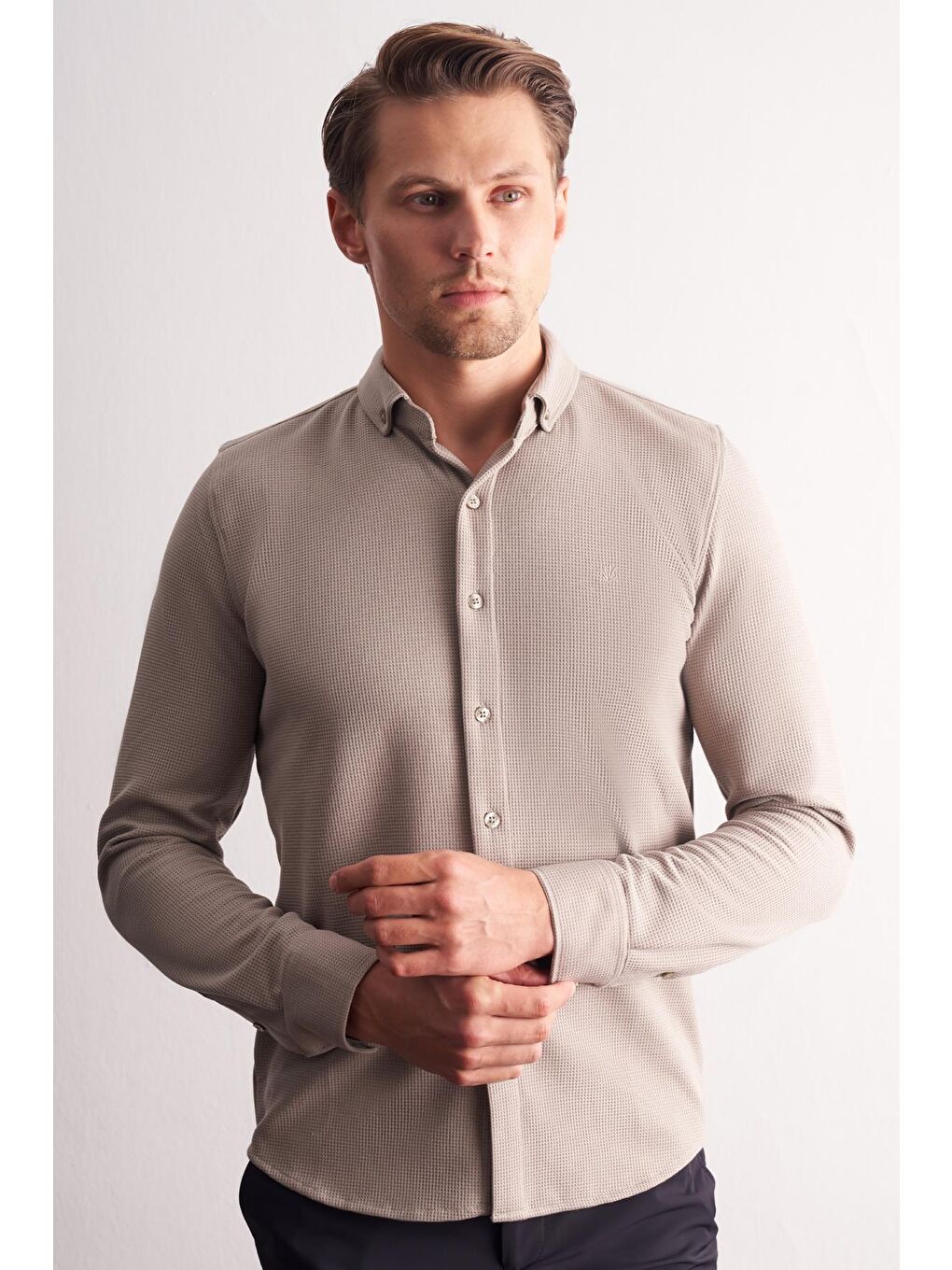 Bej Taş Rengi Uzun Kol Düğmeli Yaka  Pamuklu Slim Fit Gömlek 1004255267-2