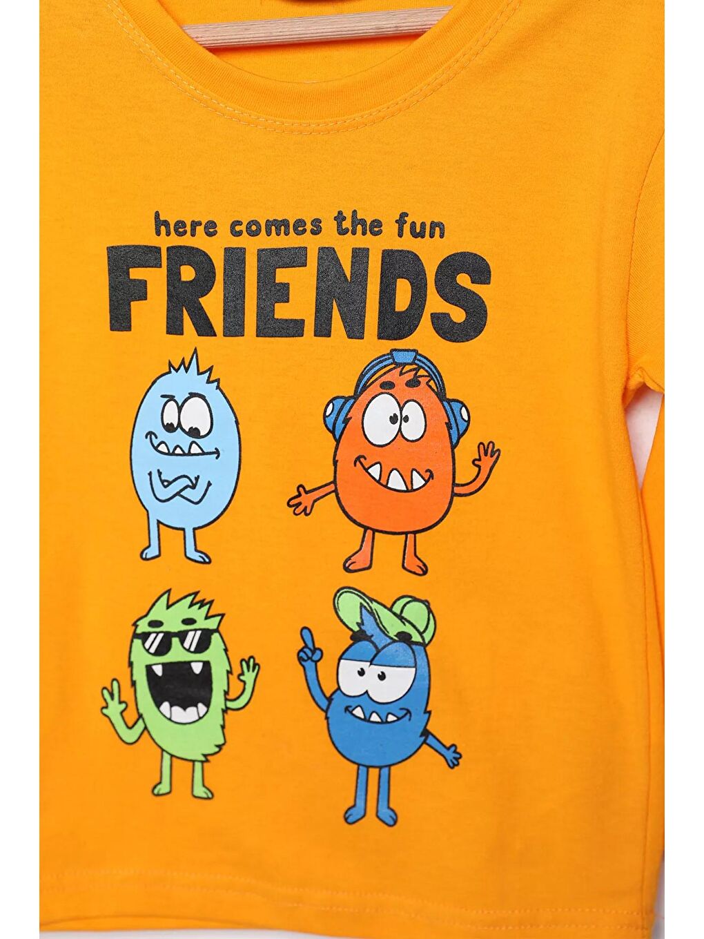 Julude Turuncu Friends Baskılı Erkek Çocuk Sweatshirt - 1