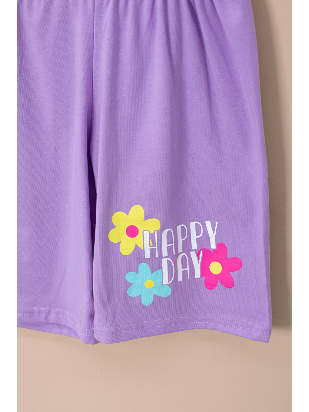 Lila Renkli Çiçek Baskılı Tişörtlü ve Şortlu Kız Çocuk 2li Takım 21063-3