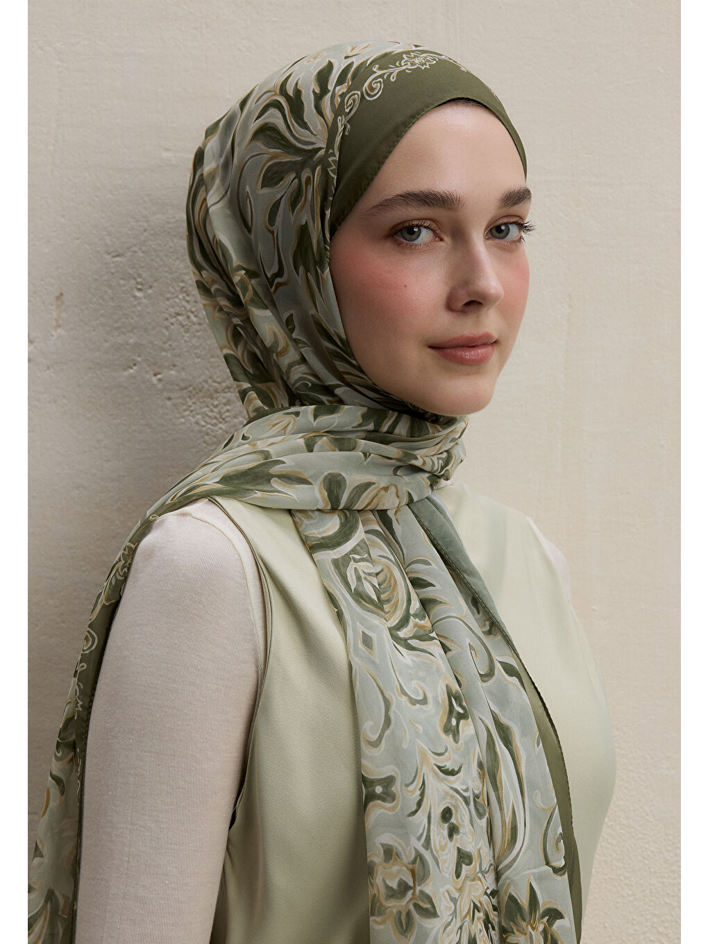 Laura Desen İpek Krep Şal Haki-1