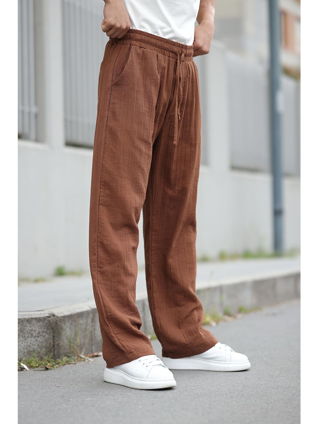 Kahverengi %100 Pamuklu Rahat Kesim Erkek Pantolon E6562-1