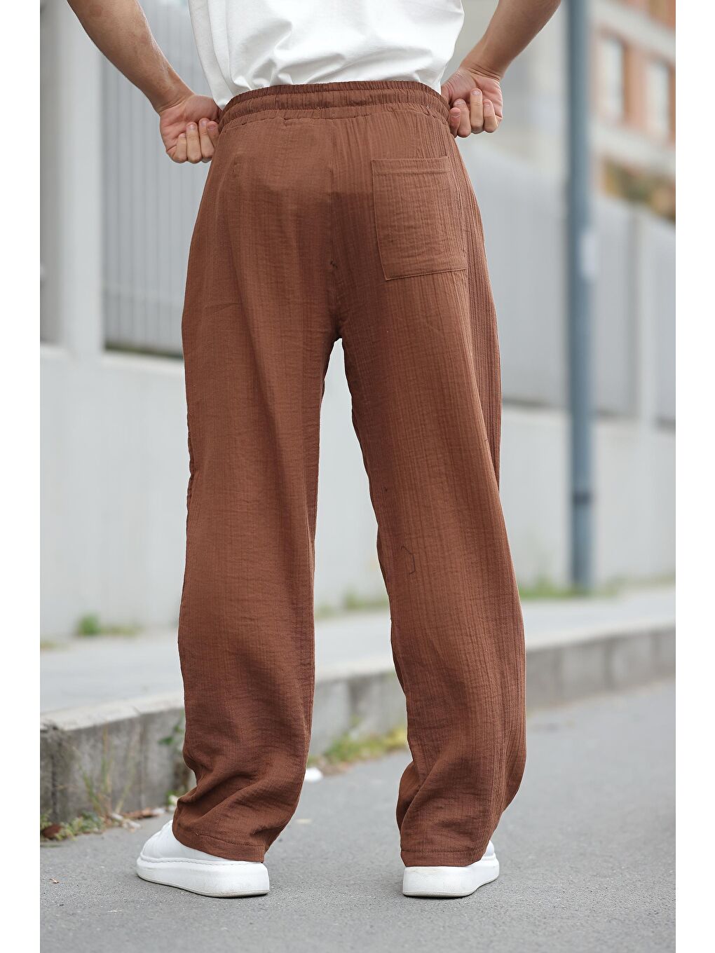 Kahverengi %100 Pamuklu Rahat Kesim Erkek Pantolon E6562-2