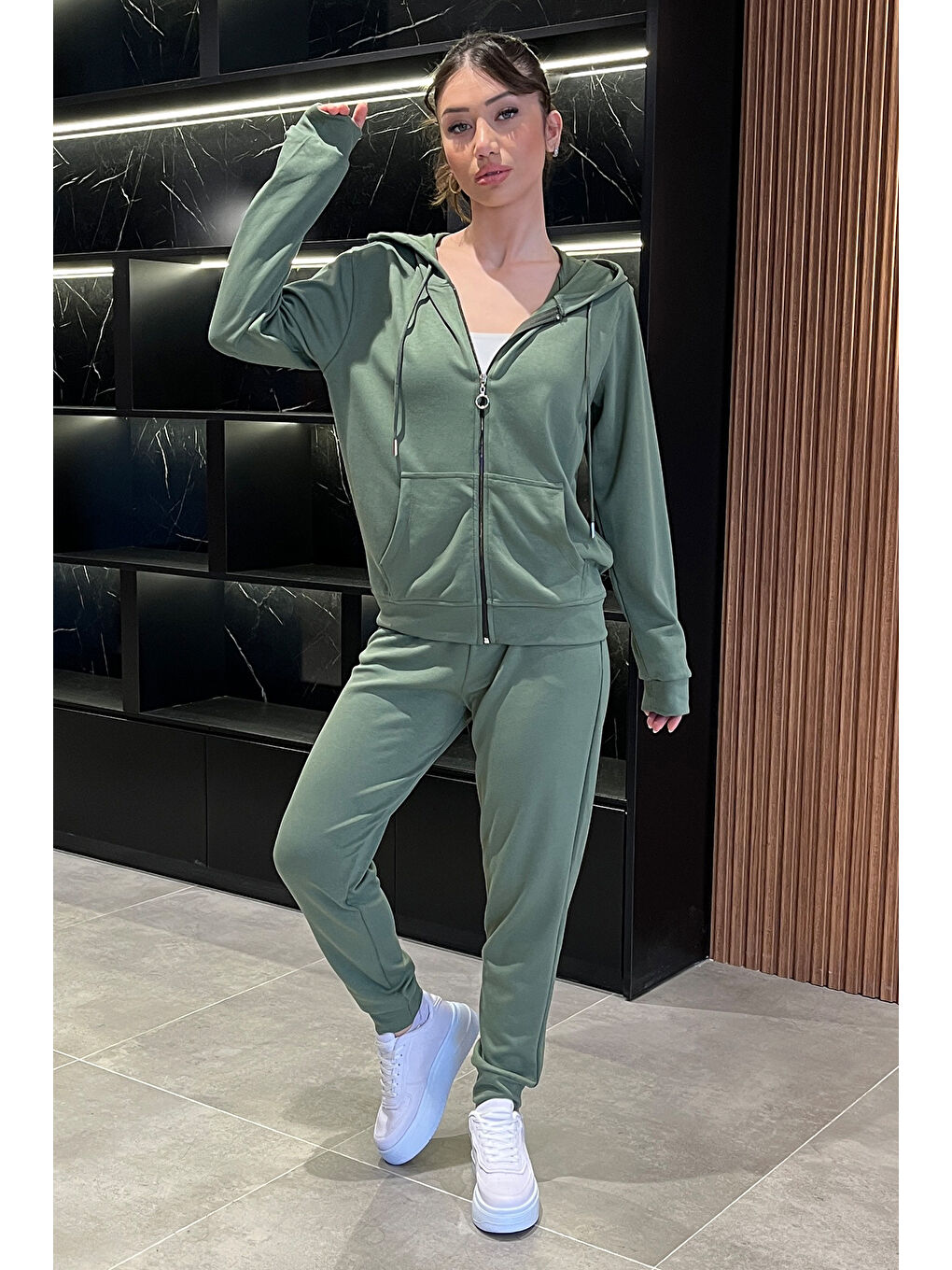 Haki Kadın Cepli Fermuarlı Sweat Pantolon Eşofman Takımı