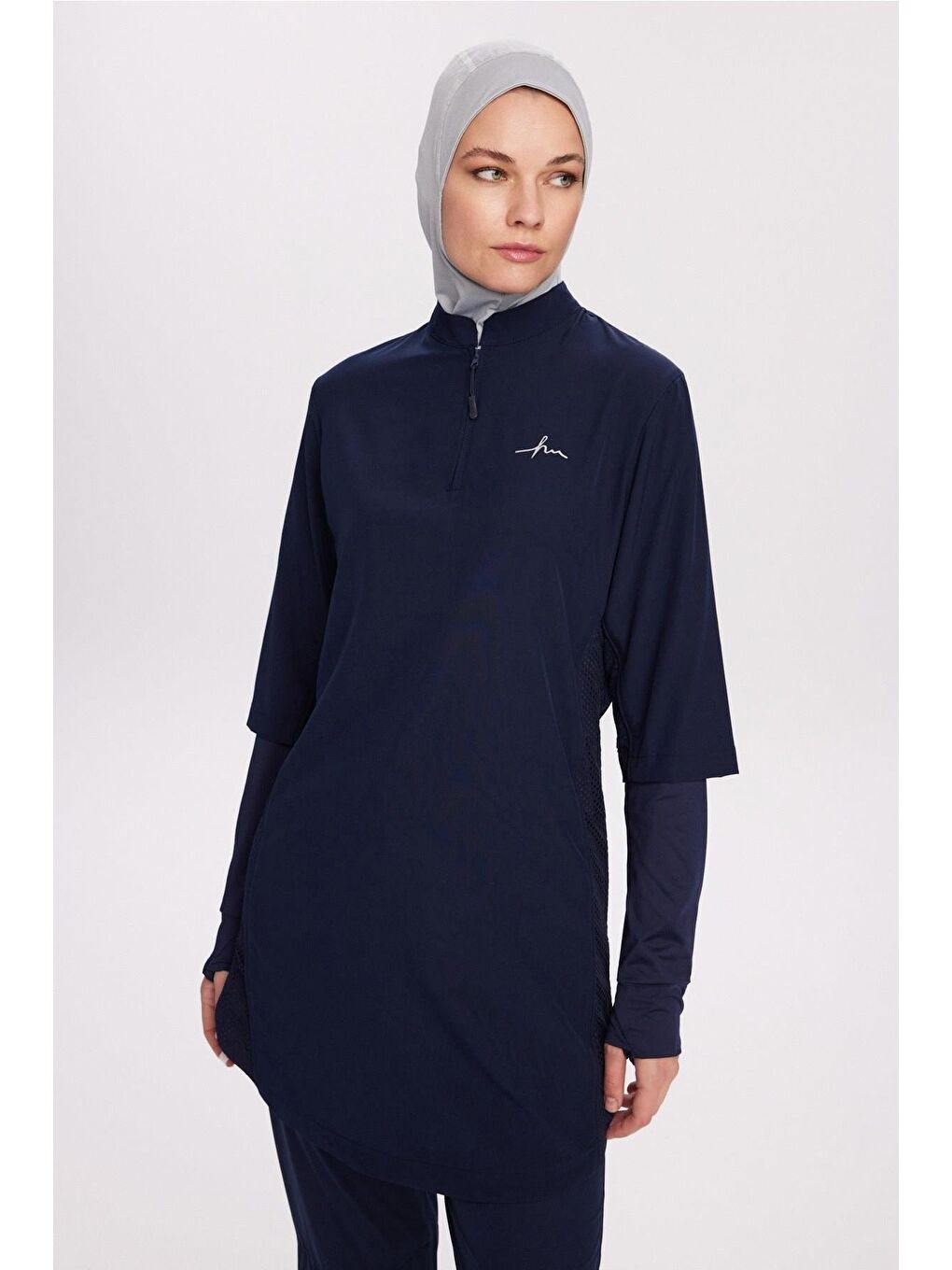 Active H-Per Fit Lazer Kesim Detaylı Lacivert Tesettür Antrenman Üstü Act-33-5