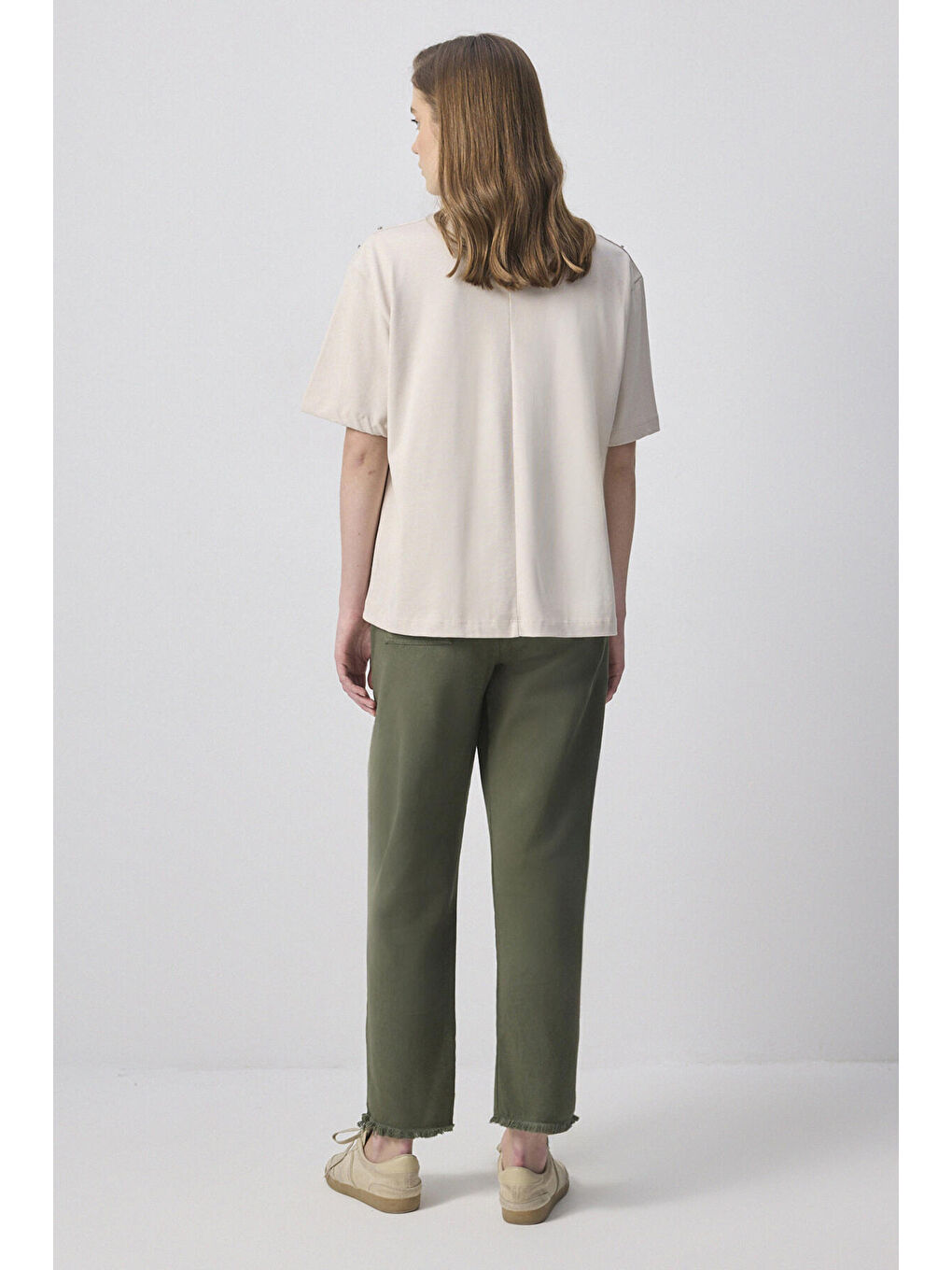 Bej Taş İşlemeli T-Shirt-2