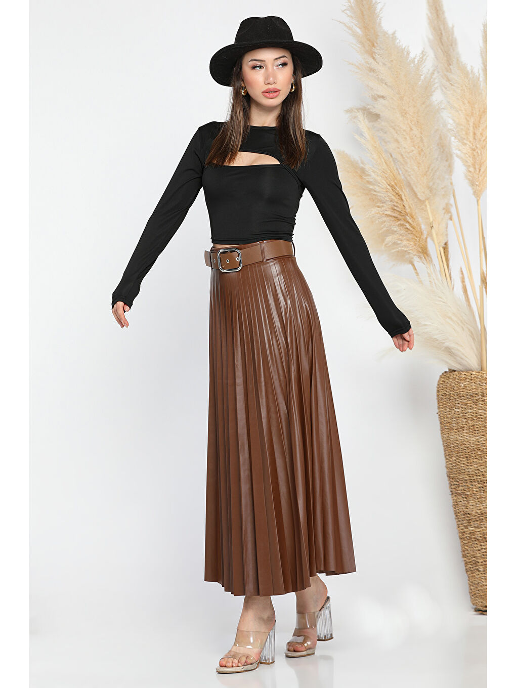 Kahverengi Kemerli Piliseli Suni Deri Etek-1