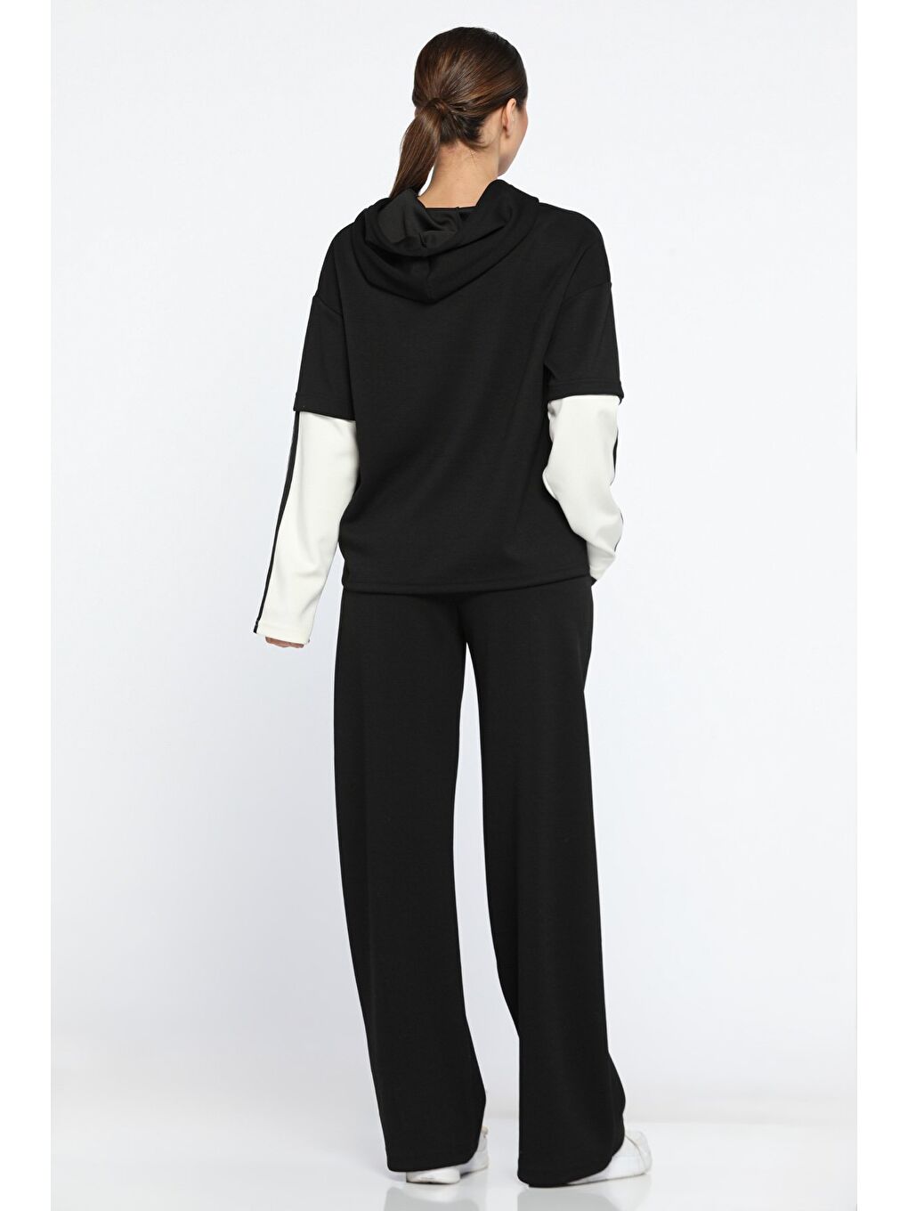 Siyah Kadın Kapüşonlu Renk Garnili Eşofman Takımı-2