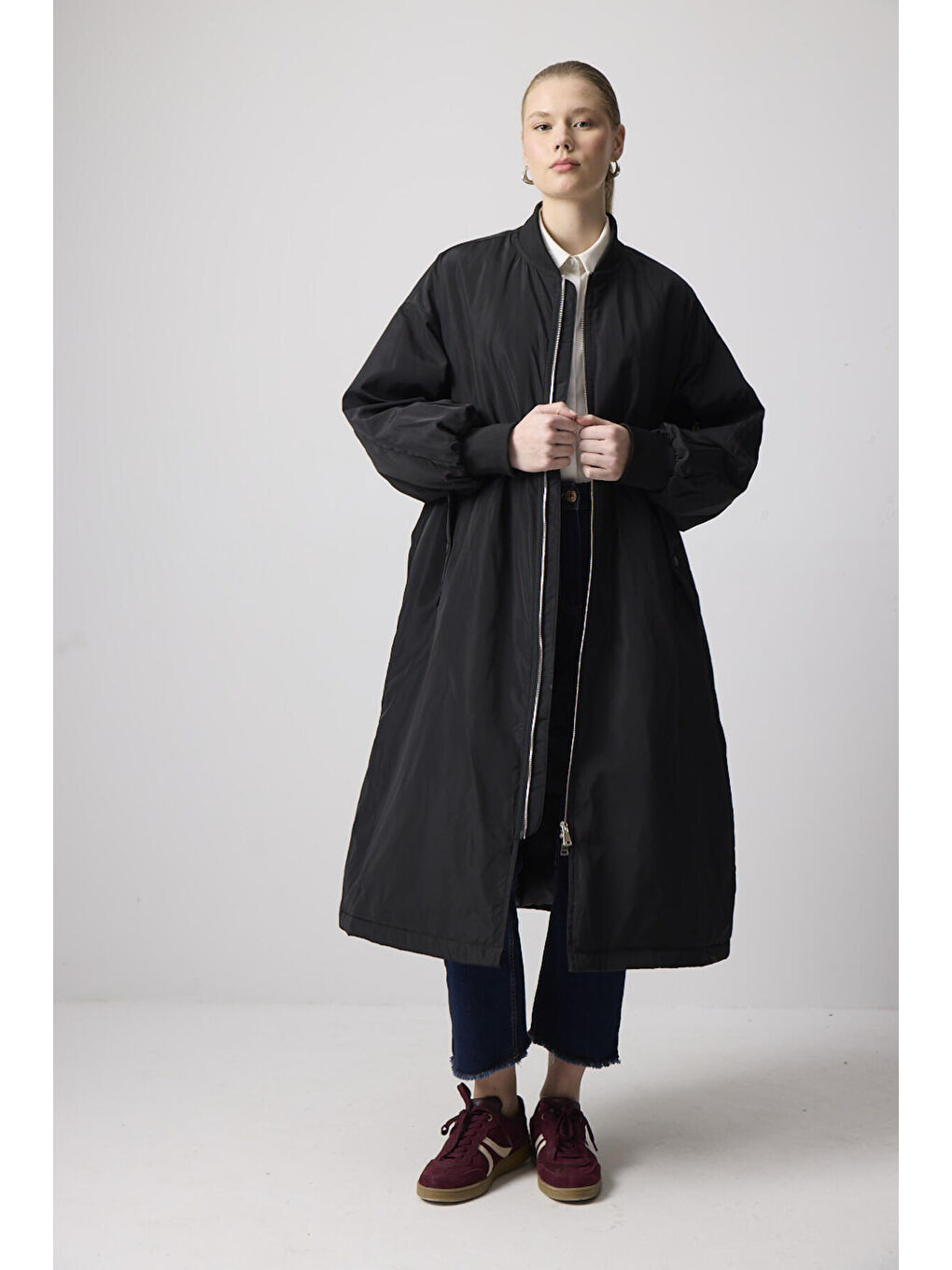 Siyah Fermuarlı İnce Mont-1