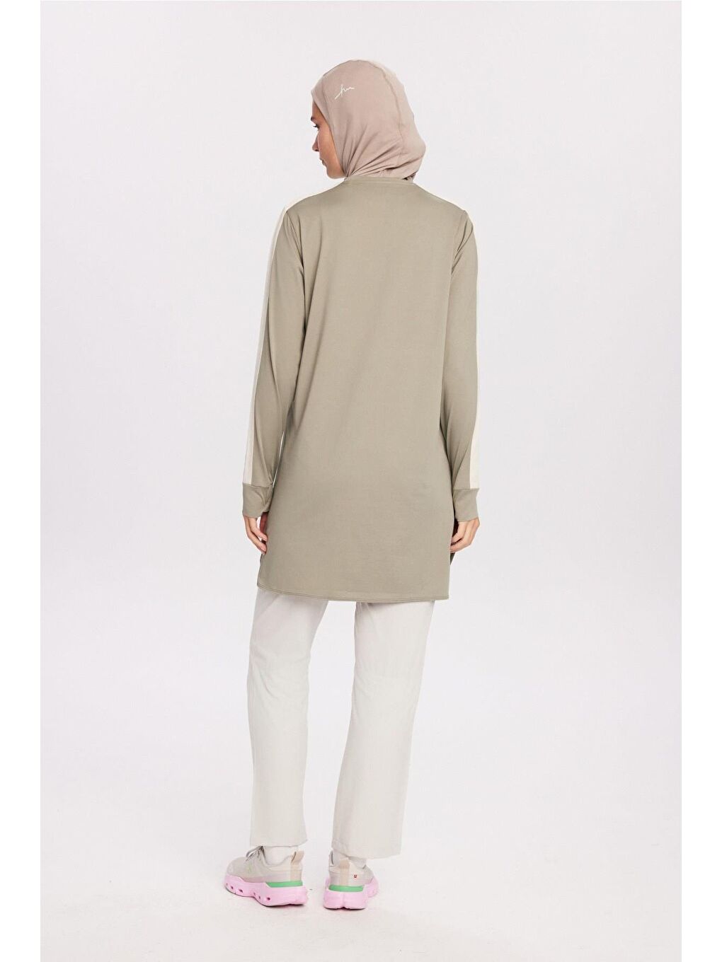 Yeşil Active H-Per Fit Bisiklet Yaka Kolları Şerit Detaylı Mint Tesettür Antrenman Üstü Act-35-4