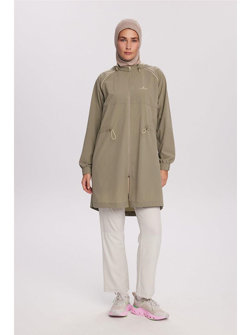 Yeşil Active H-Per Fit Kapüşonlu Biye Detaylı Mint Tesettür Yürüyüş Ceketi Act-37-2