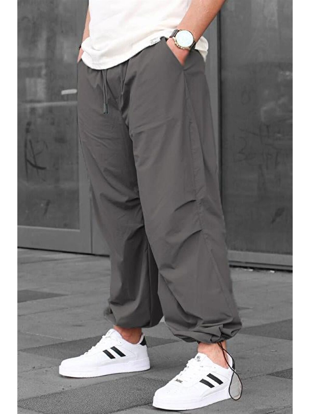 Gri Füme Regular Fit Erkek Paraşüt Pantolon 6504-1
