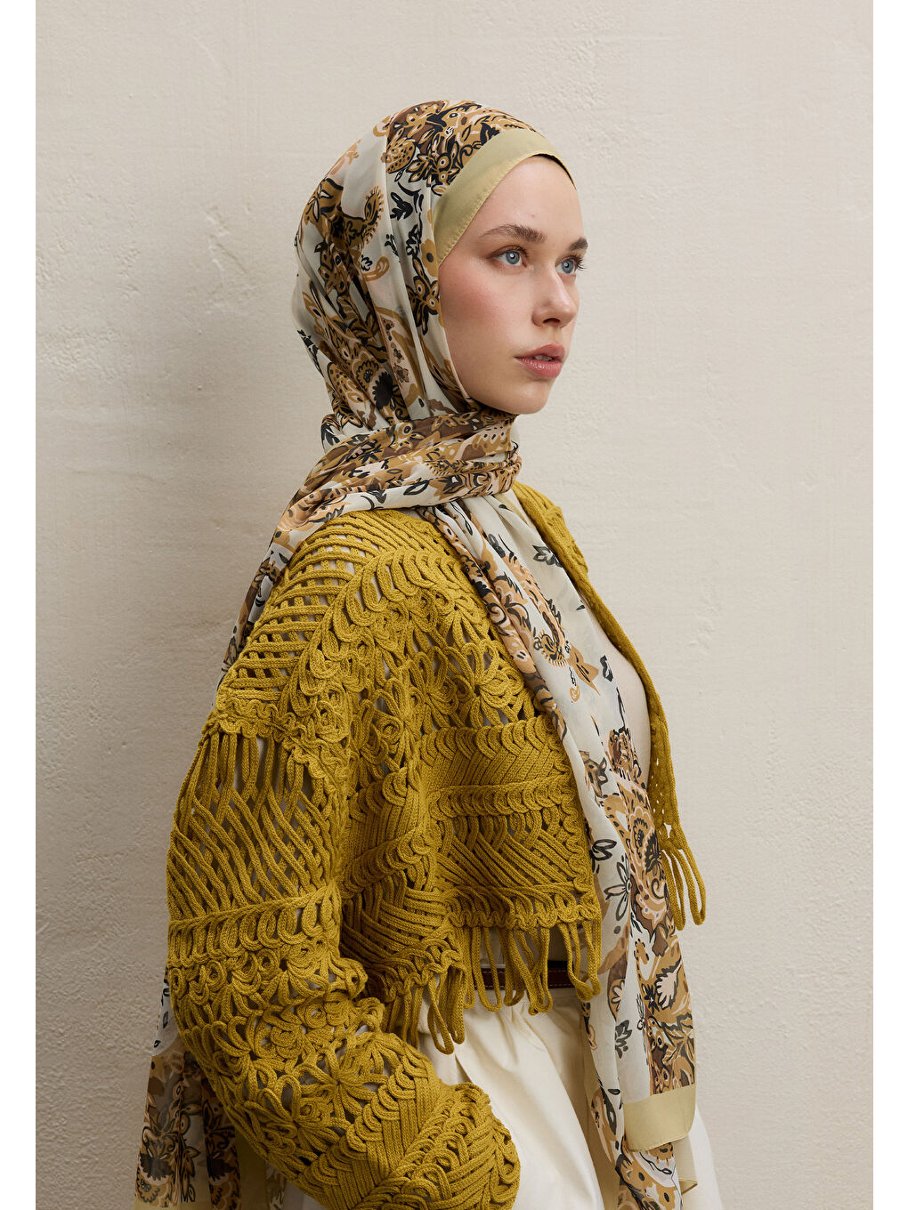 Kahverengi Wıld Flora Desen İpek Krep Şal Hardal-1