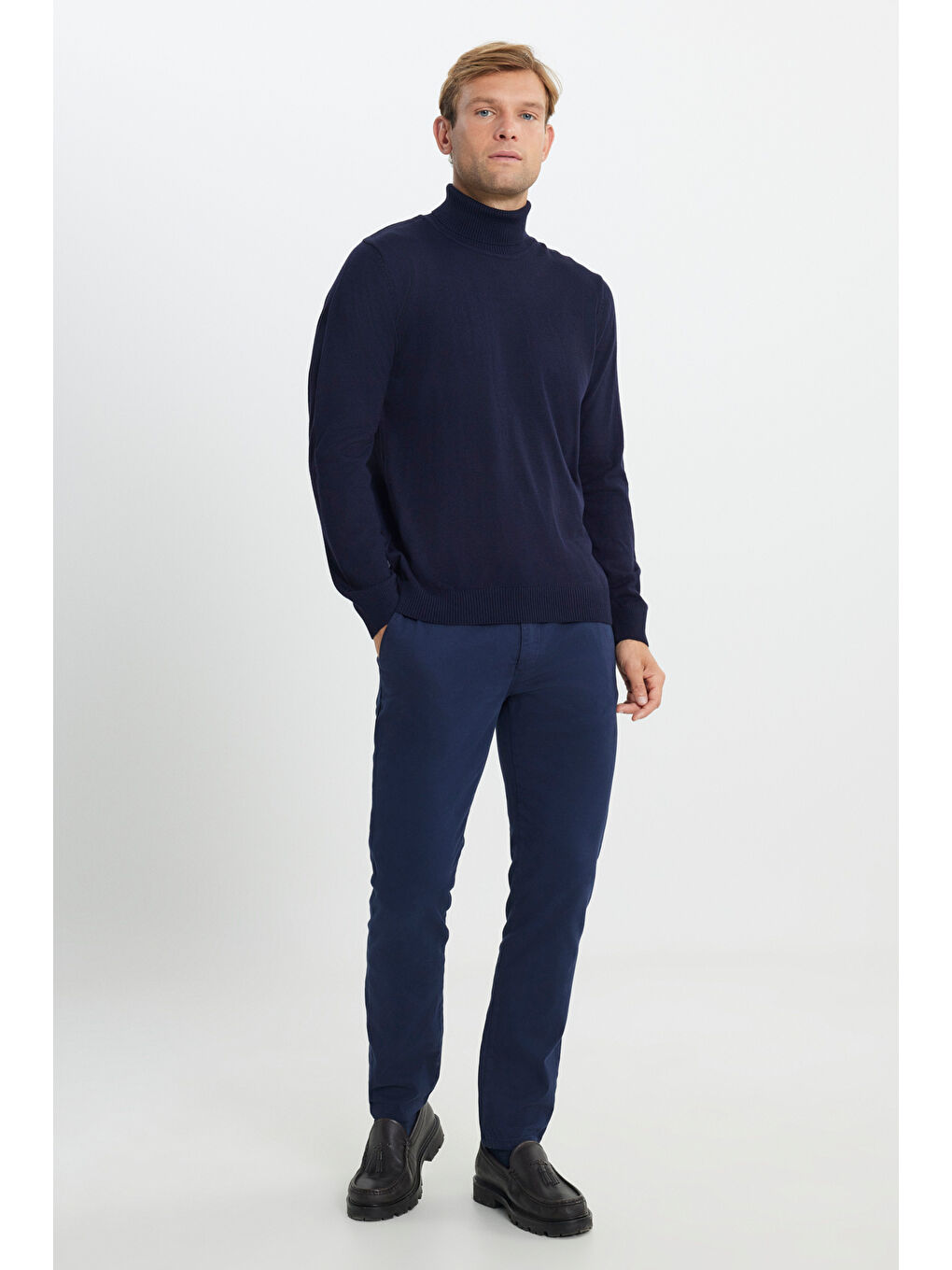 Erkek Lacivert Tüylenme Yapmayan Anti Pilling Özellikli Standart Fit Tam Balıkçı Yaka Triko-1