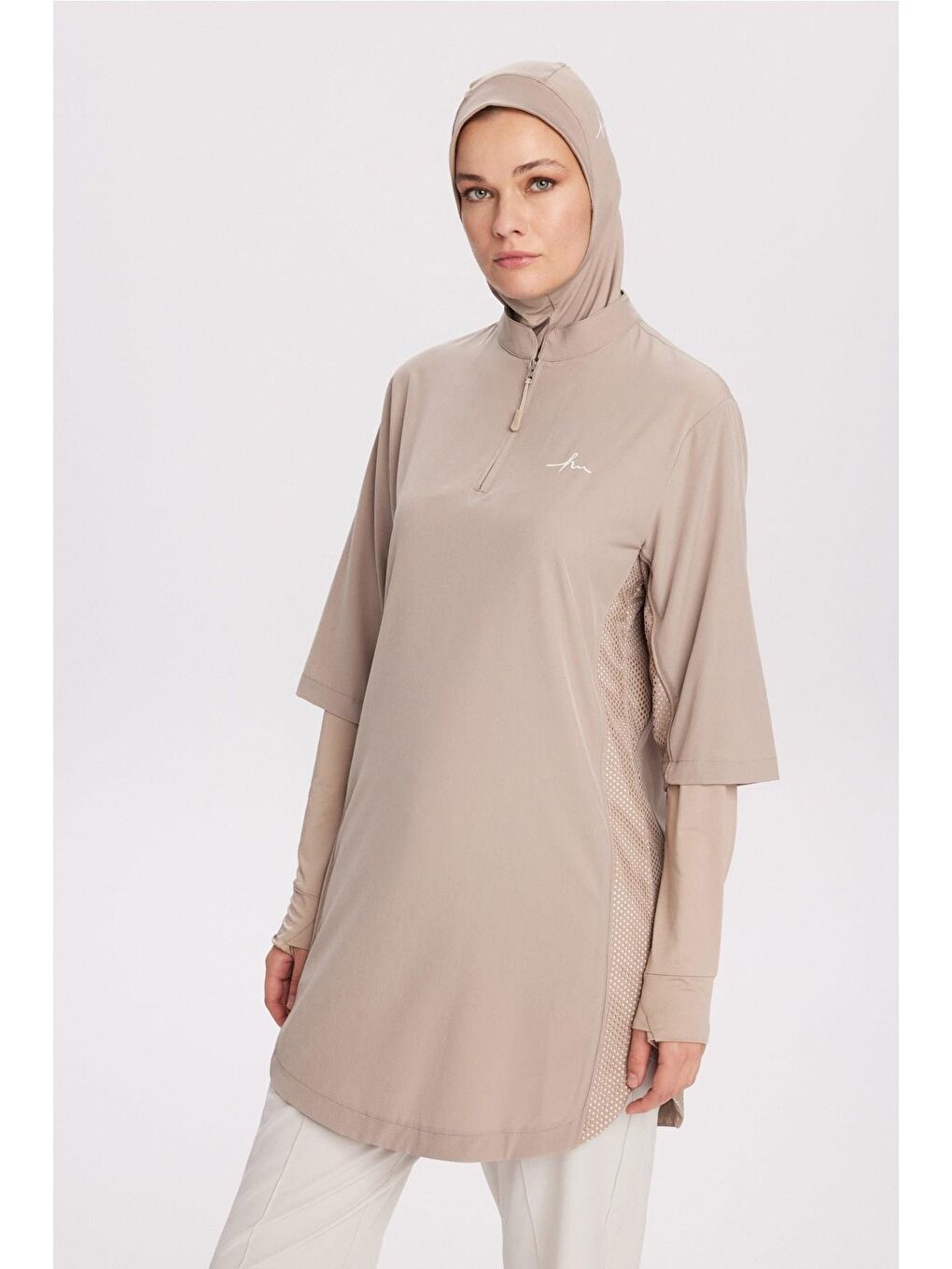 Bej Active H-Per Fit Lazer Kesim Detaylı Vizon Tesettür Antrenman Üstü Act-33-1
