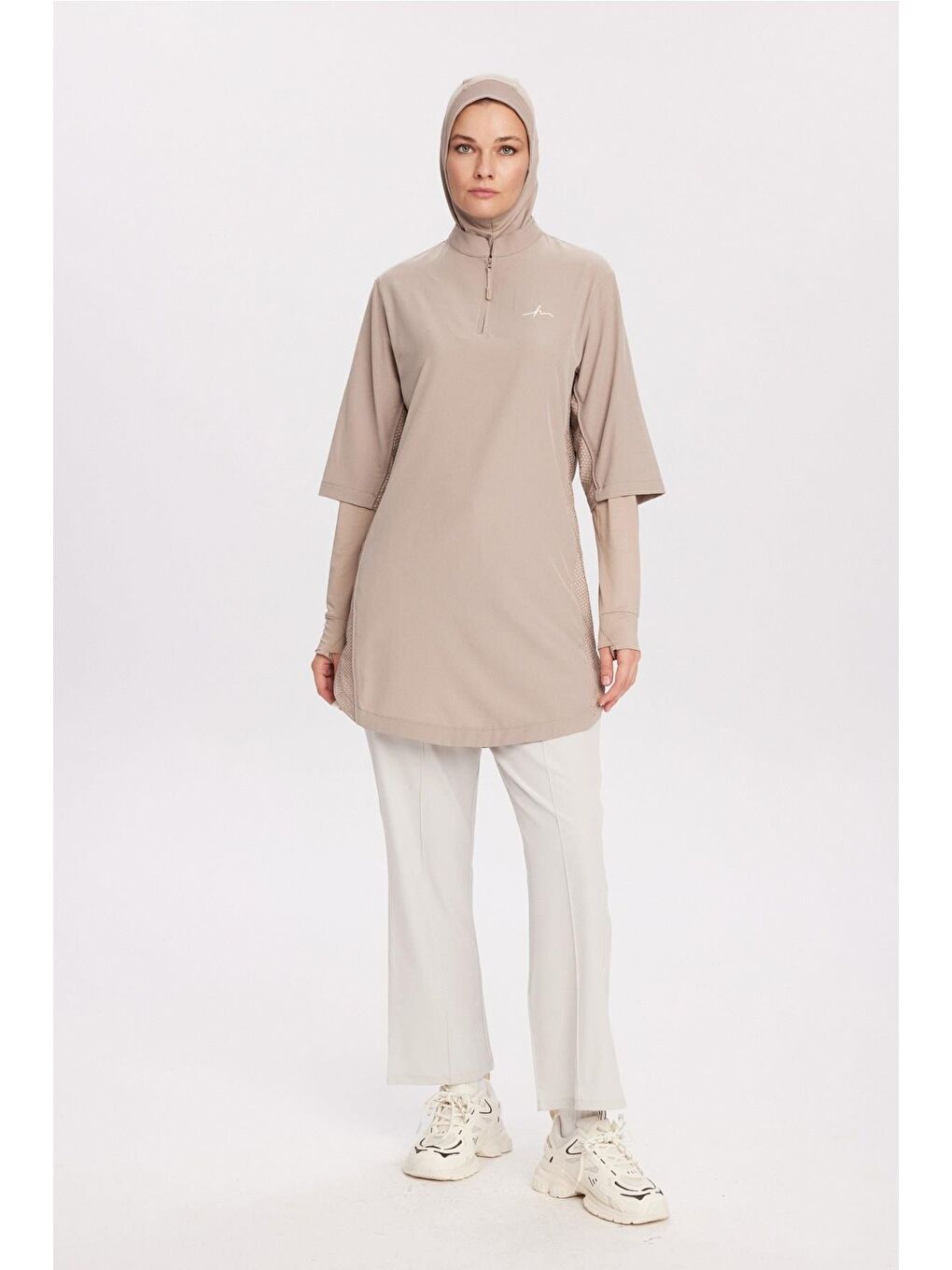 Bej Active H-Per Fit Lazer Kesim Detaylı Vizon Tesettür Antrenman Üstü Act-33-2