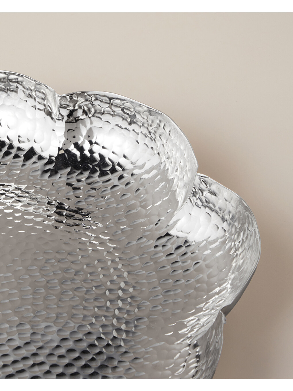 Gri Betina Metal Dekoratif Tepsi 30x5 Cm Gümüş-2