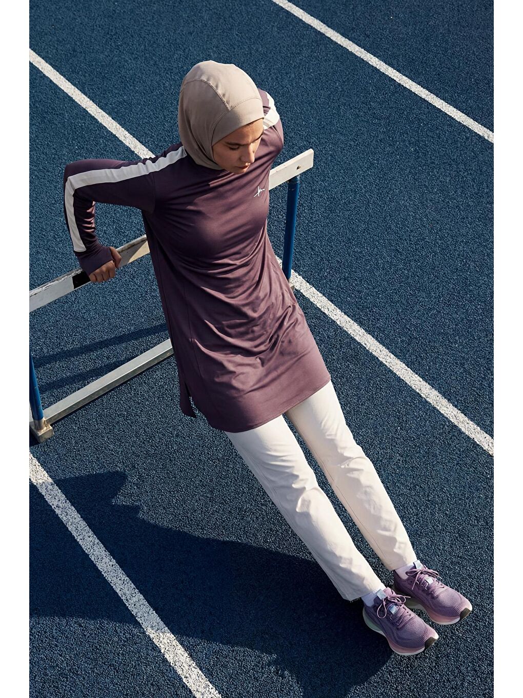 Active H-Per Fit Bisiklet Yaka Kolları Şerit Detaylı Mor Tesettür Antrenman Üstü Act-35