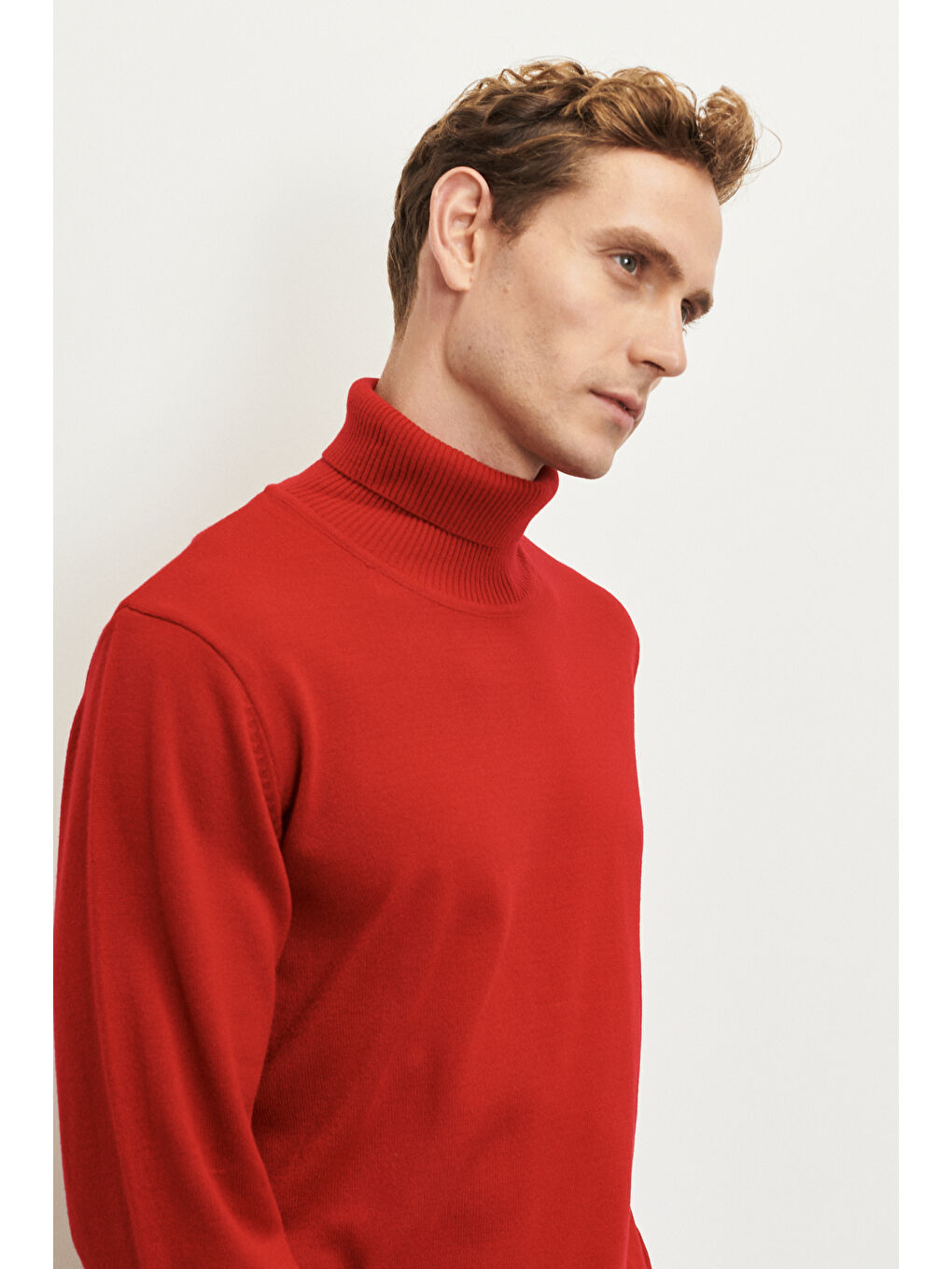 Erkek Kırmızı Tüylenme Yapmayan Anti Pilling Özellikli Standart Fit Tam Balıkçı Yaka Triko-2