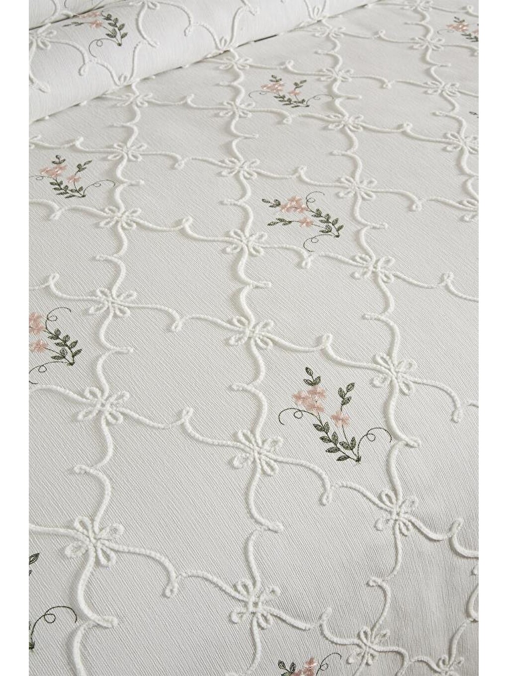 Ekru Pinkrose Nakışlı Şönil 7 Parça Gelin Seti Krem-3