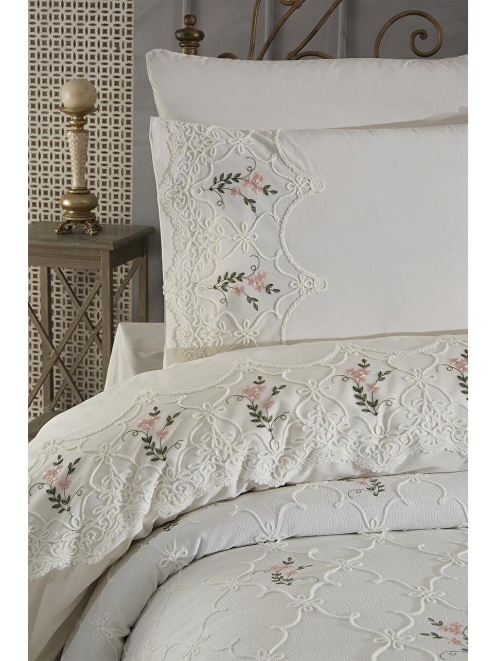 Ekru Pinkrose Nakışlı Şönil 7 Parça Gelin Seti Krem-7
