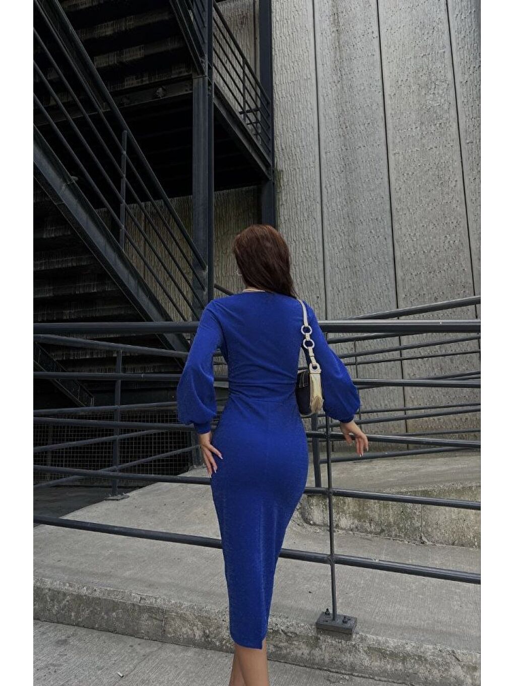 Mavi Kadın Kruvaze Yaka Balon Kol Simli Krep Kumaş Midi Boy Elbise-3