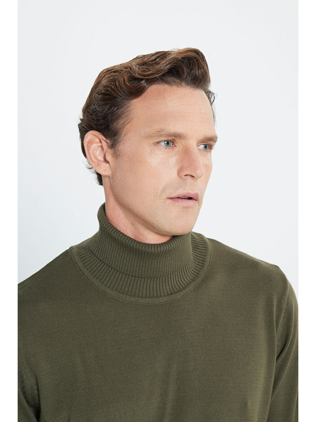 Erkek Haki Tüylenme Yapmayan Anti Pilling Özellikli Standart Fit Tam Balıkçı Yaka Triko-3