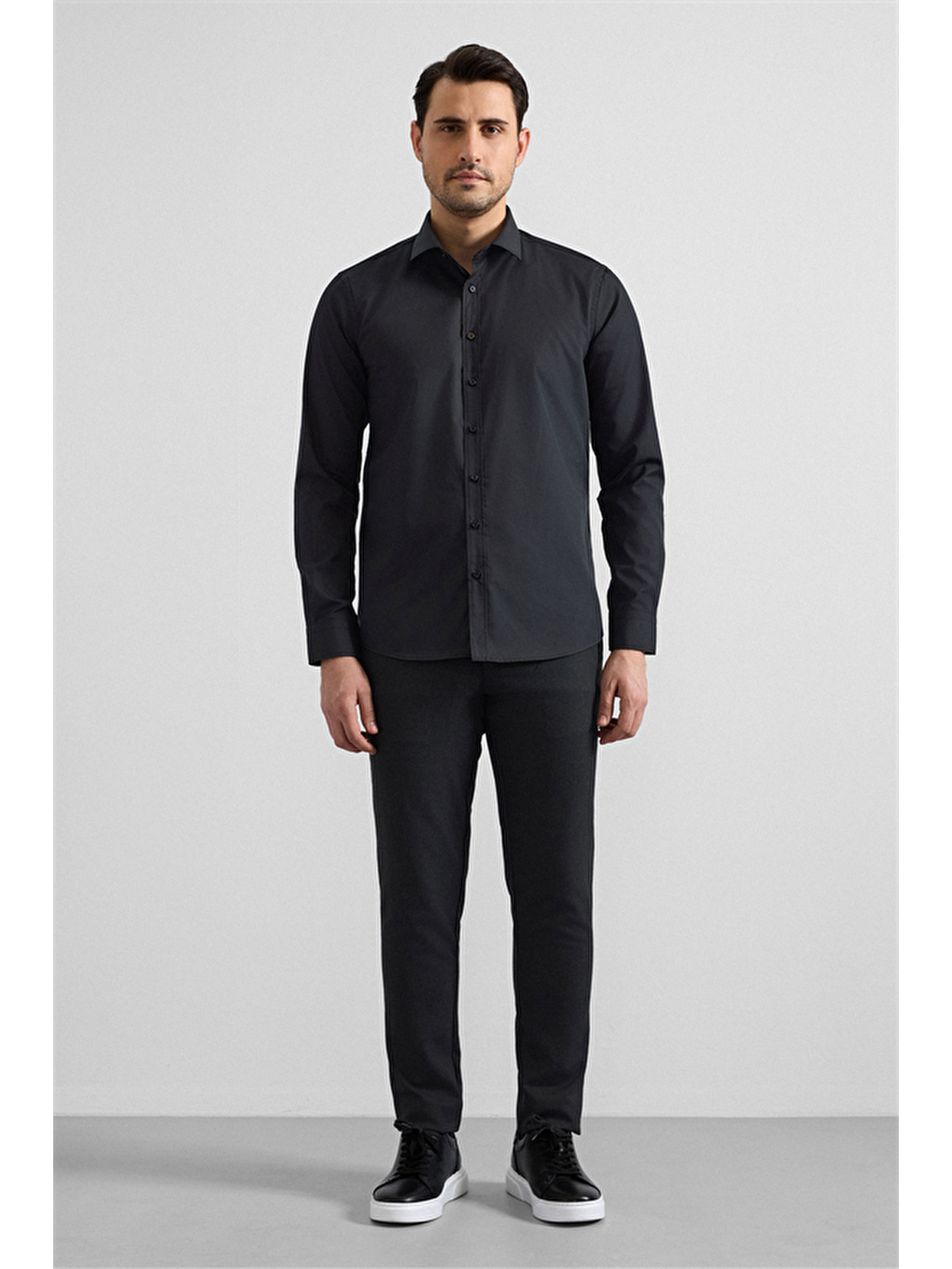 Siyah Slim Klasik Yaka Düz Klasik Gömlek-3